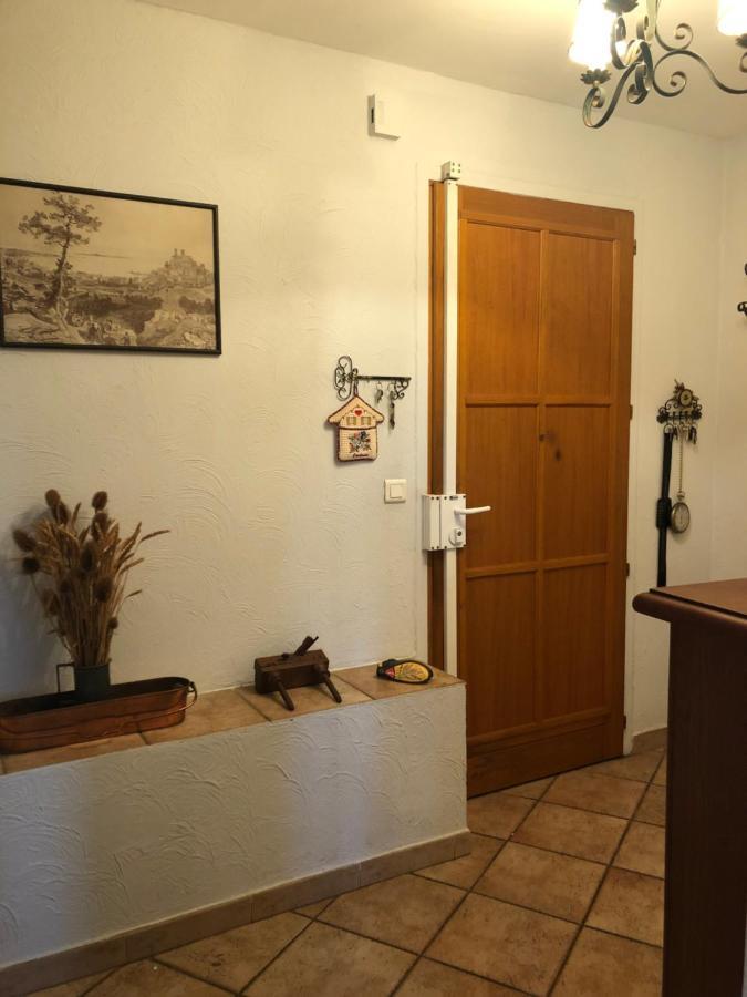 Maison Au Calme Avec Jardin Et Garage Proche Du Centre Et De La