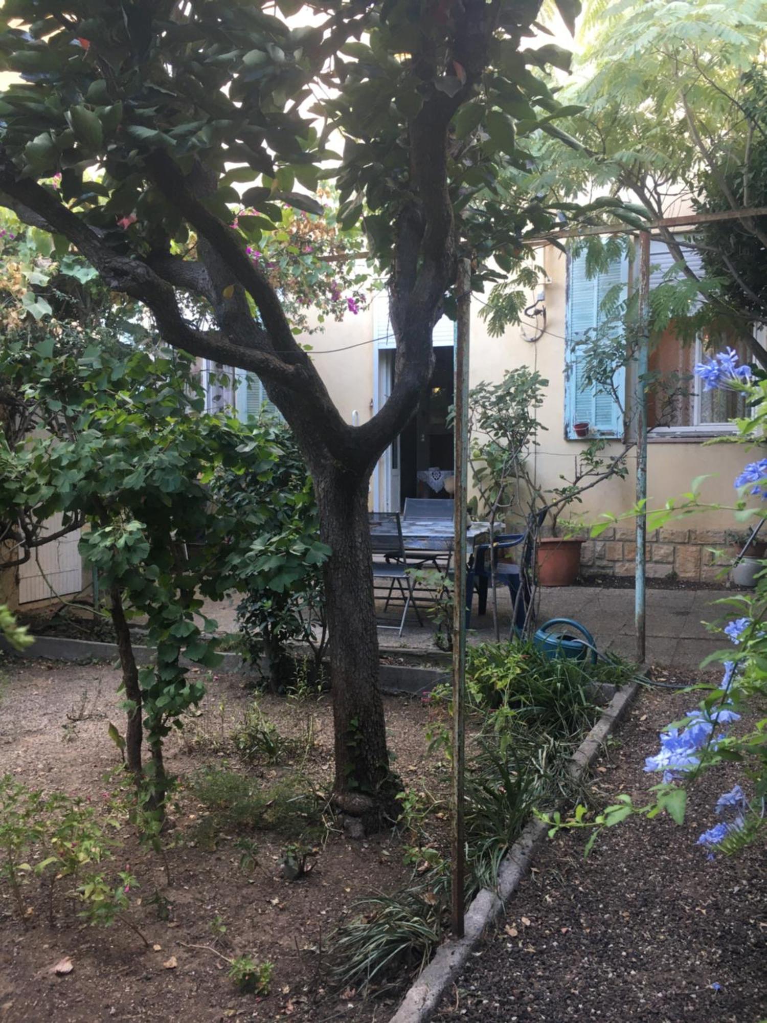 Holiday home Maison Au Calme Avec Jardin Et Garage Proche Du Centre Et De La *