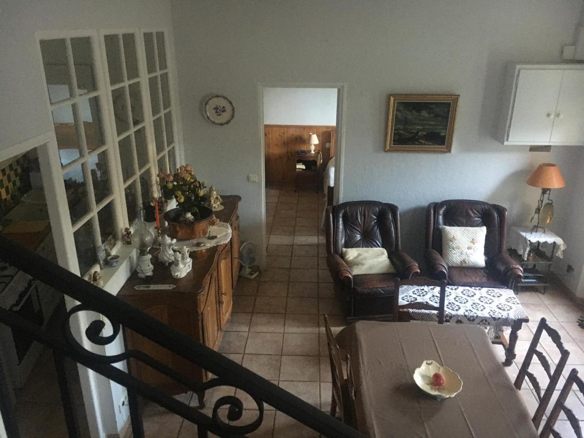 Holiday home Maison Au Calme Avec Jardin Et Garage Proche Du Centre Et De La Cannes