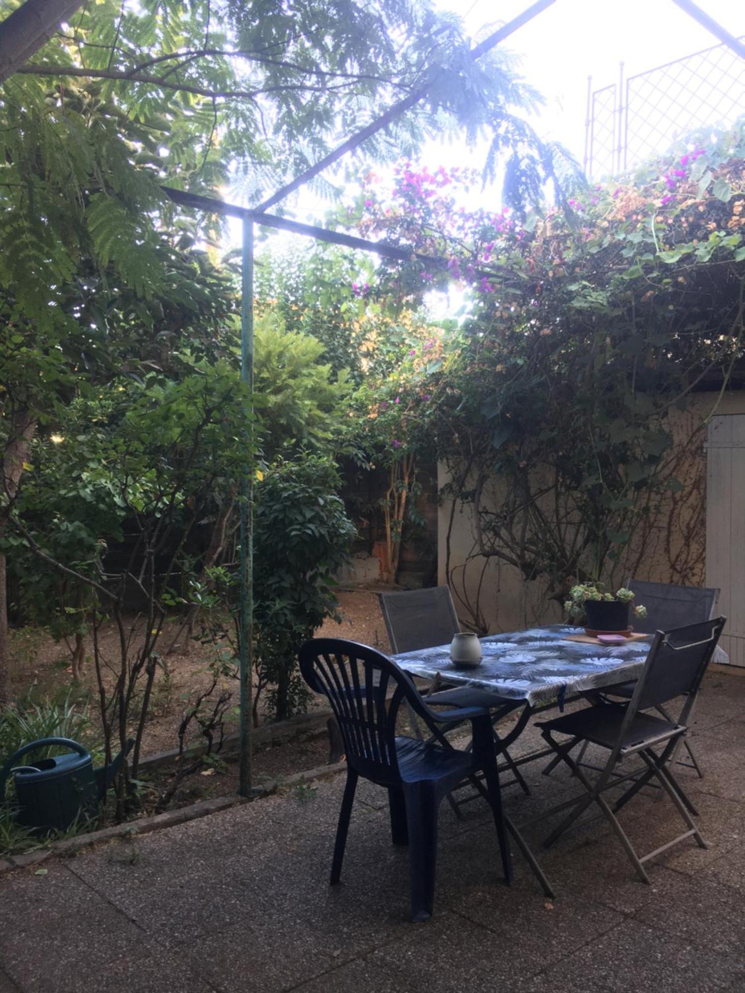 Holiday home Maison Au Calme Avec Jardin Et Garage Proche Du Centre Et De La *
